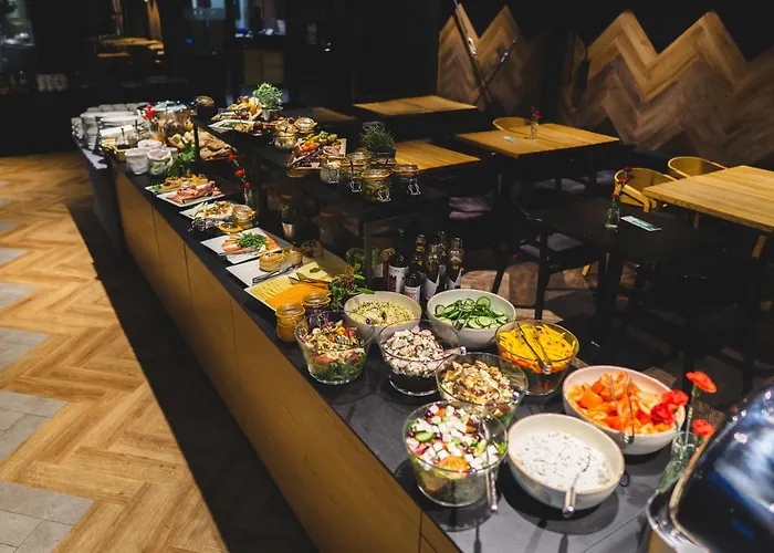 르보프스카 1 4*