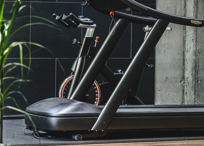 르보프스카 1 아파트호텔