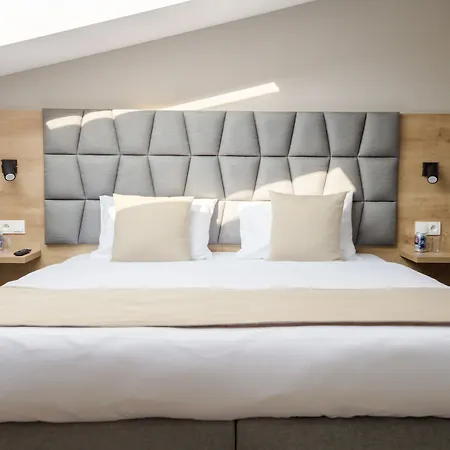 Lwowska 1 4* Cracóvia