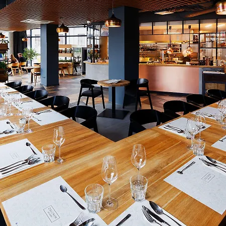 Lwowska 1 Apart-hotel 4*