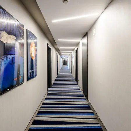 Lwowska 1 4* Krasków