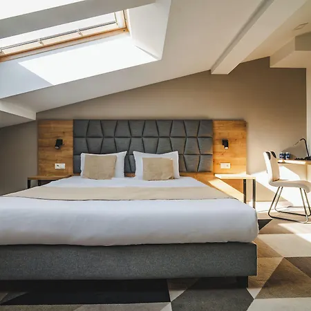 Apart-hotel Lwowska 1 4*
