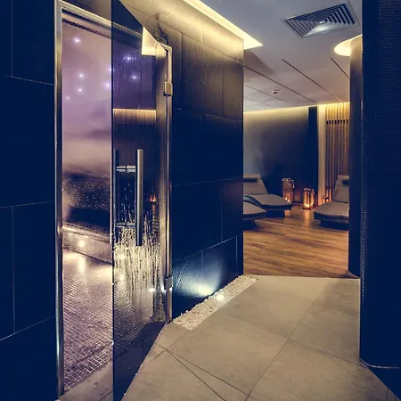 Lwowska 1 Apart-hotel 4*