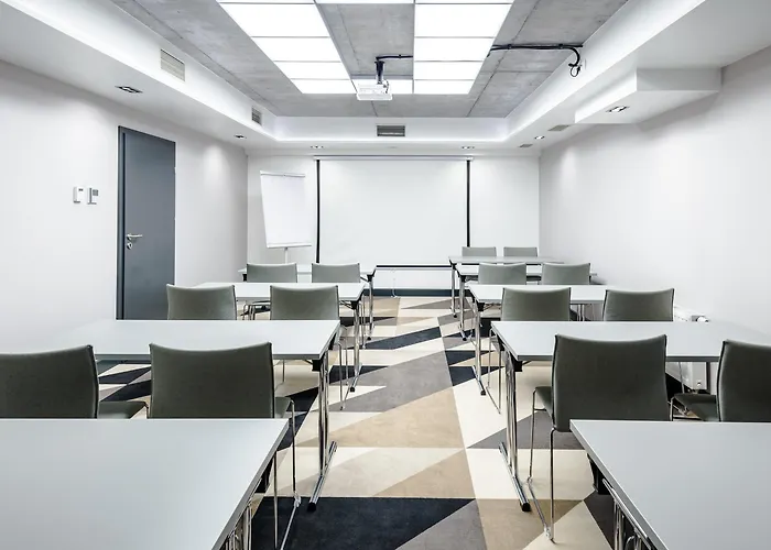 Aparthotel Lwowska 1