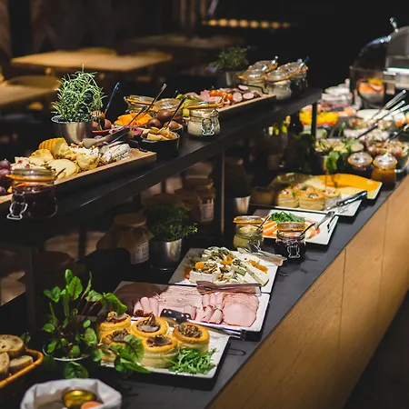 Lwowska 1 4* كراكوفيا